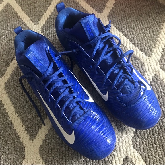 mike trout plastic cleats